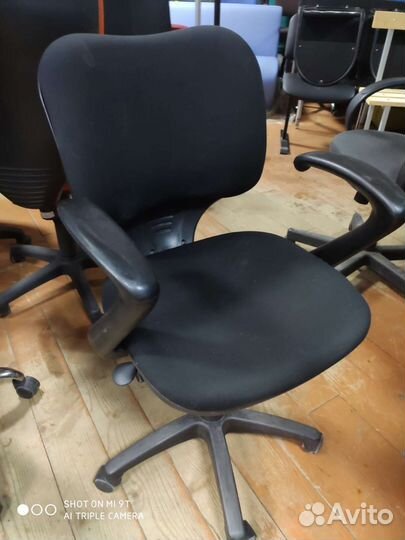 Компьютерное кресло