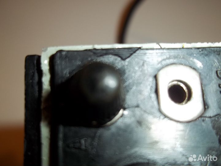 Рация, фуражка, жезл, погоны и свисток