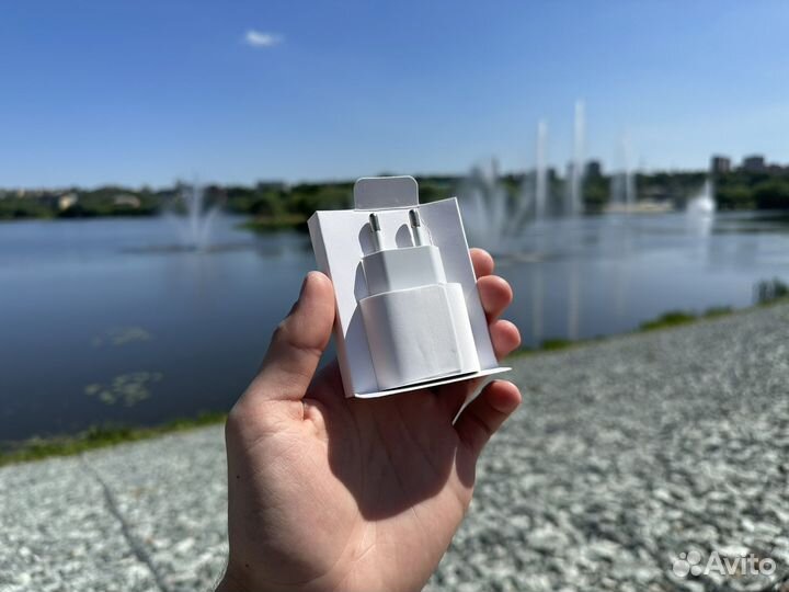 Блок питания Apple 20w 