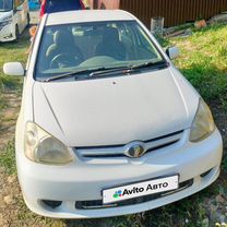 Toyota Platz 1.0 AT, 2004, 230 000 км, с пробегом, цена 450 000 руб.