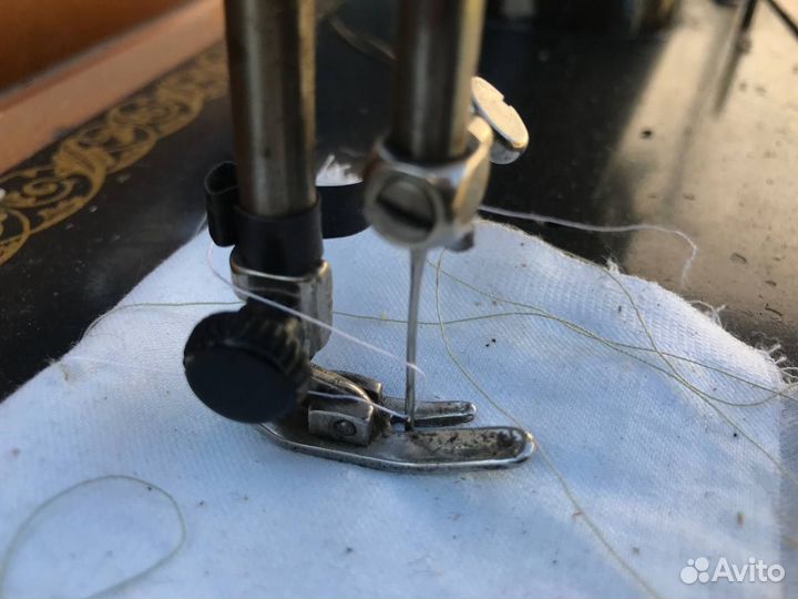 Ручная швейная машинка Подольск