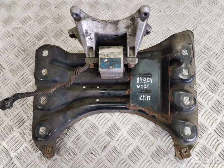 Кронштейн кпп Mercedes-Benz S W221