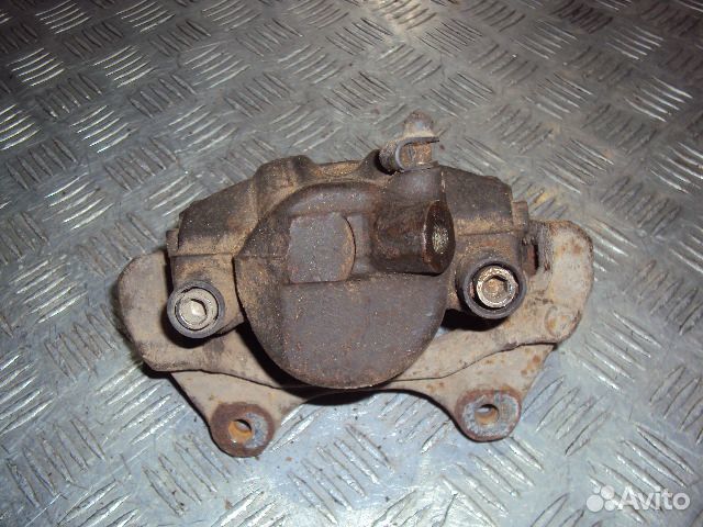 Суппорт Doblo (00-05) пер R б/у