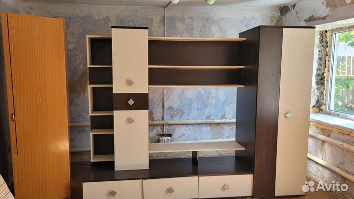 Стенка в гостиную со шкафом под тв бу