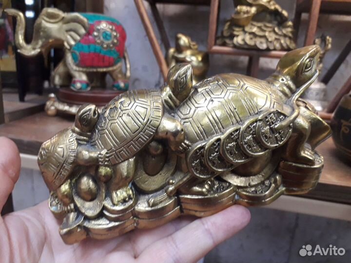 Бронзовые черепахи