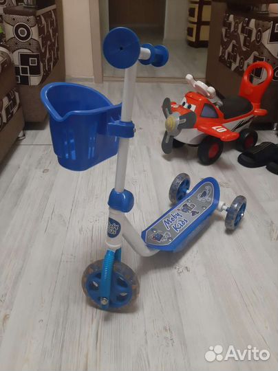 Детские игрушки