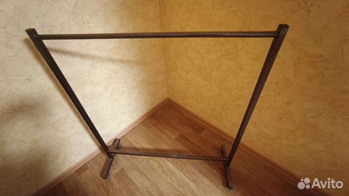 Вешалка напольная