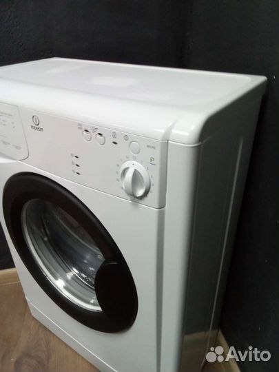 Стиральная машина / узкая 3.5 кг / доставка