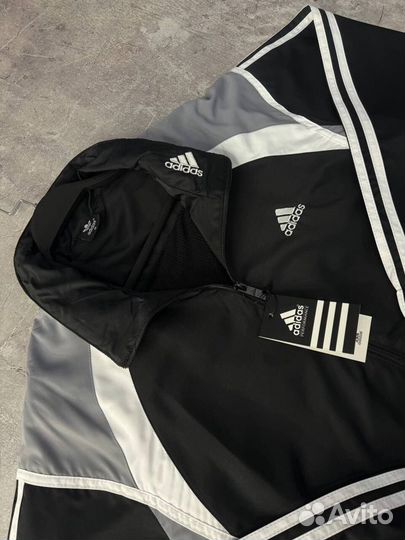 Спортивный костюм Adidas 3 полоски плащевый