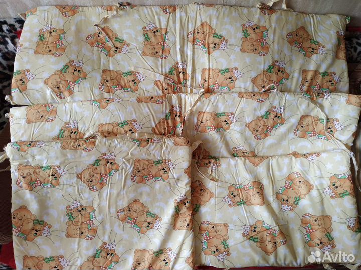 Бортики в детскую кроватку