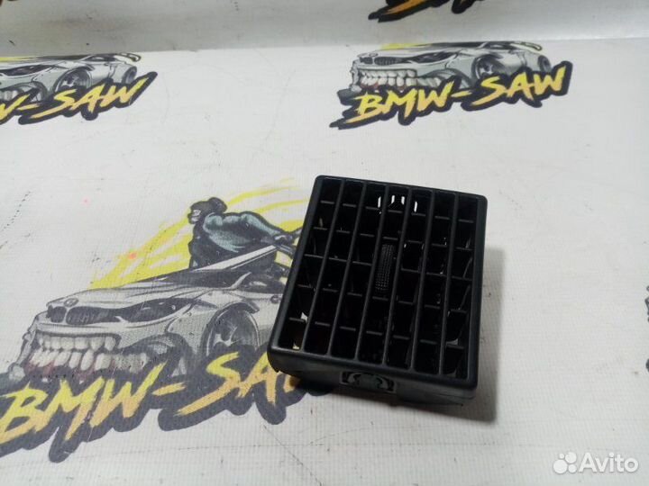 Воздуховод Audi 80 B4 ABK 1992