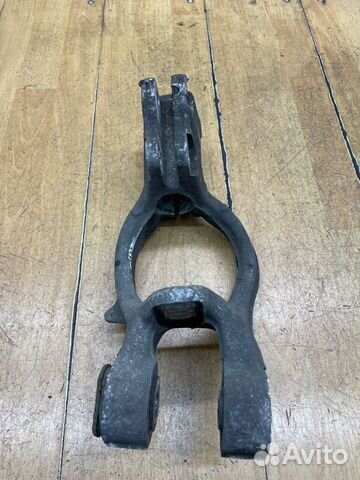 Рычаг подвески передний правый Opel Astra J