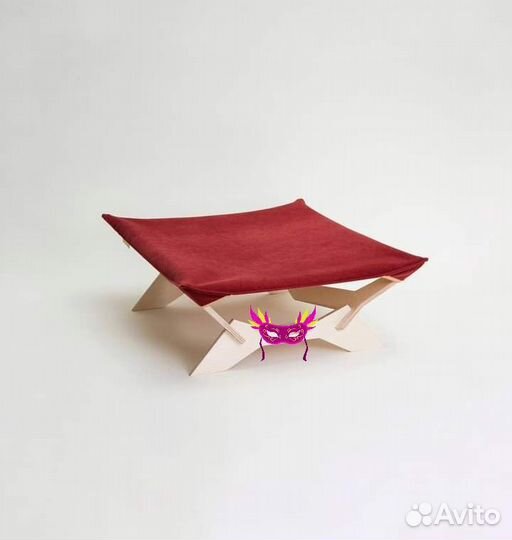 Лежанка для кошек