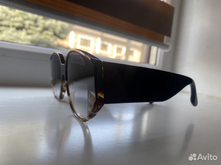 Солнцезащитные очки victoria beckham оригинал