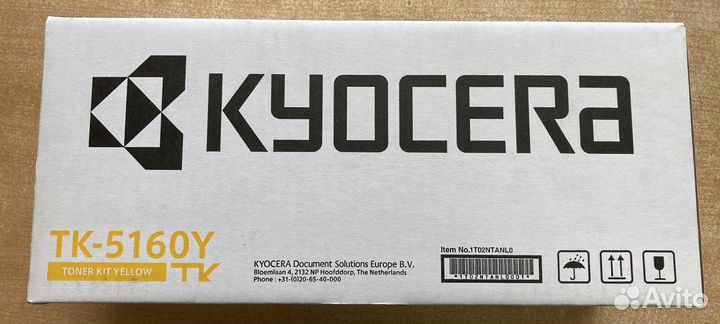 Картридж Kyocera TK-5160Y