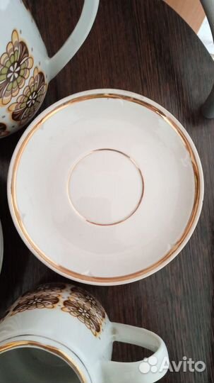 Фарфоровая посуда - чайный сервиз
