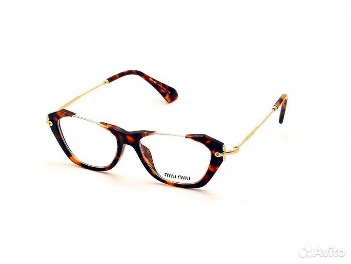 Модные оправы кошачий глаз