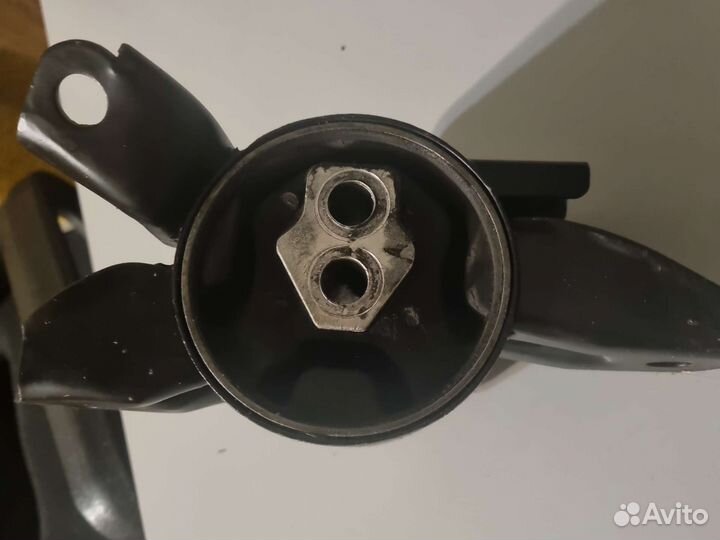 Подушка двигателя киа рио 3