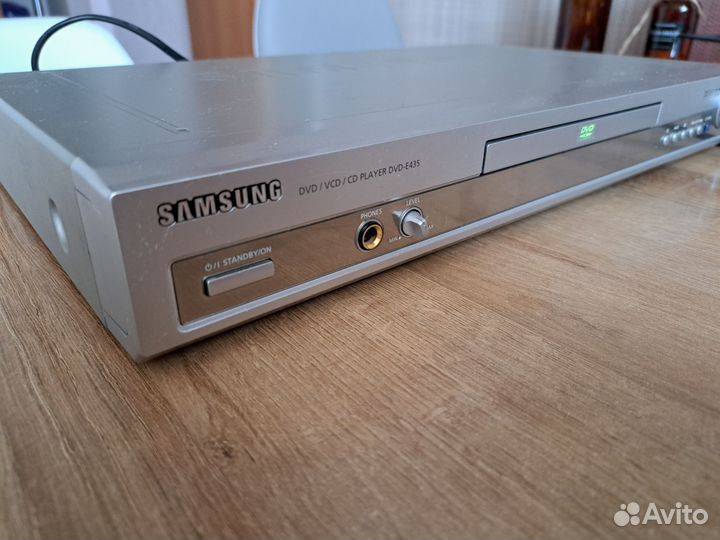 Dvd плеер Samsung e435