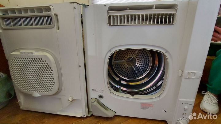Сушилка электролюкс EDC3150