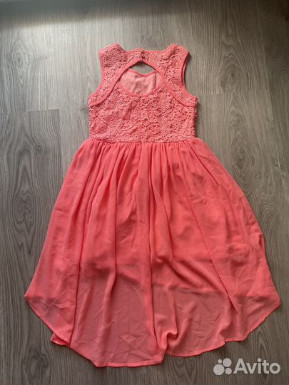 Платье на девочку 134