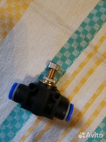 Кран игольчатый