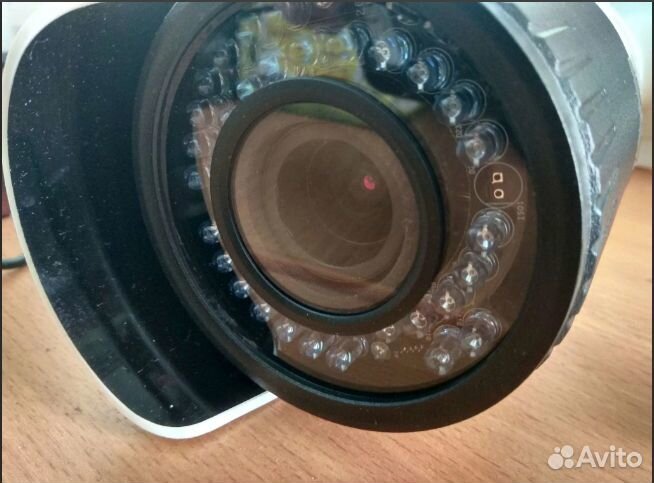 IP-видеокамера HiWatch DS-I206 (2.8-12 mm)