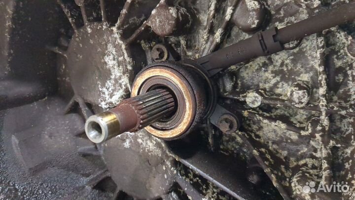 Кпп 6-ст.мех. (МКПП) Renault Trafic, 2006