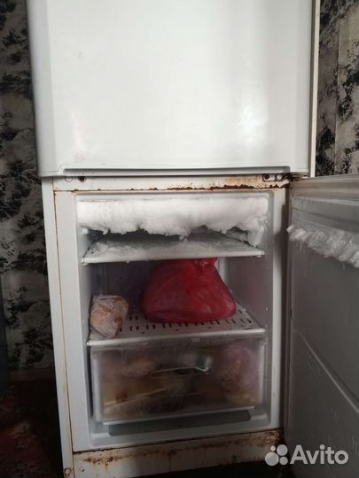 Холодильник бу