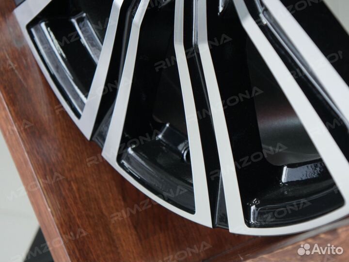 Литые диски LX R20 на Toyota. Арт3160