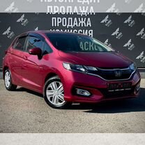 Honda Fit 1.3 CVT, 2018, 30 000 км, с пробегом, цена 1 290 000 руб.