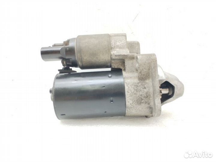 Стартер Audi A4 B7 2.0 2007