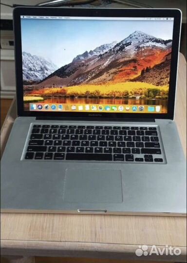 Apple macbook pro 2011