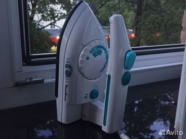 Утюг дорожный Moulinex