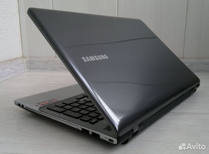 Samsung NP355V5X-S01RU