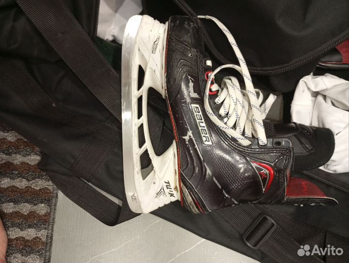 Хоккейные коньки bauer 1х