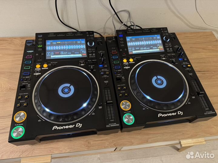 Pioneer CDJ-2000 nexus 2 + DJM-900NXS2