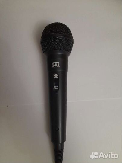 Микрофон для караоке проводной