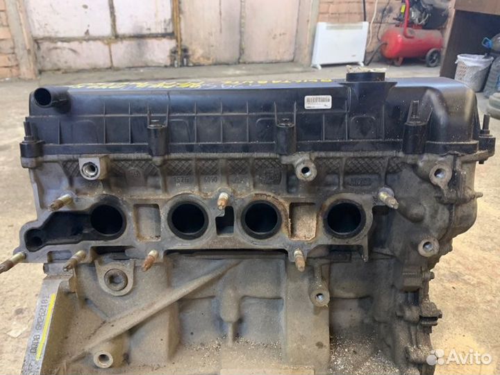 Двигатель Блок двигателя низ мотора Ford Focus Ii