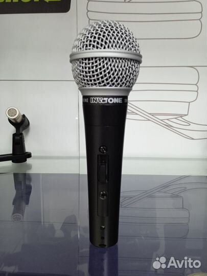Микрофон вокальный Invotone DM1000