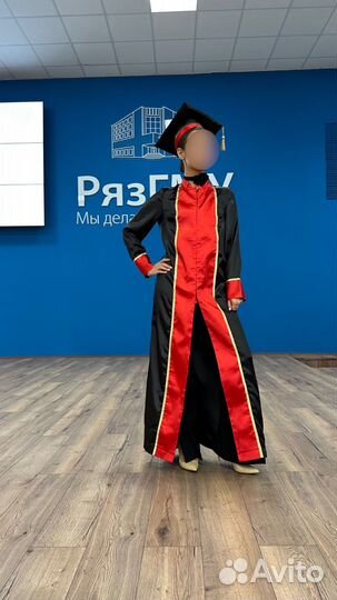 Мантия выпускника