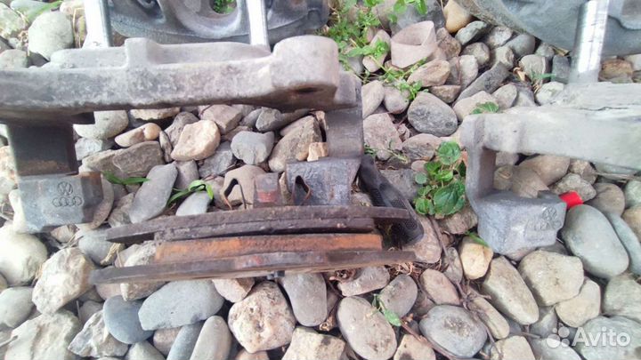 Суппорта VW Passat