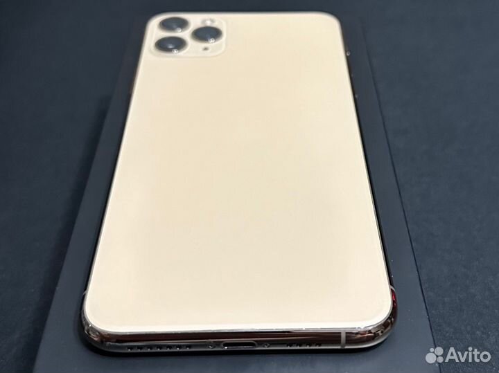 iPhone 11 Pro Max, 64 ГБ