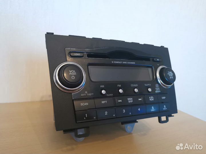 Штатная автомагнитола Honda CR-V 2008г