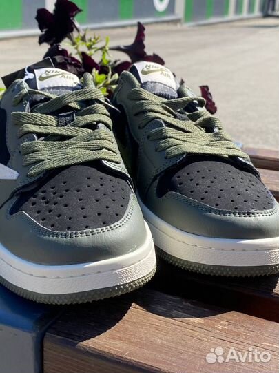 Кроссовки nike air jordan 1 low travis scott