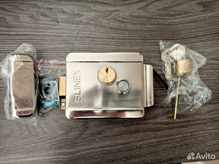 Электромеханический накладной замок