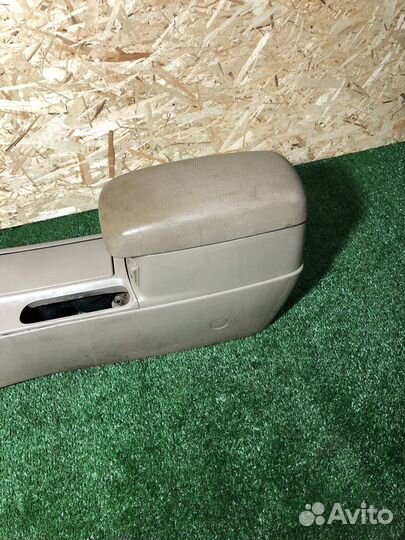 Центральная консоль/ тоннель Mazda 6 gg