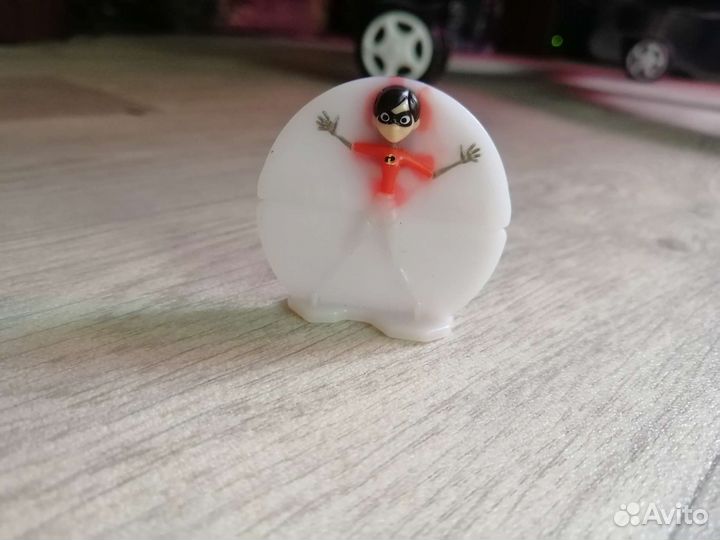 Киндеры разные, старые