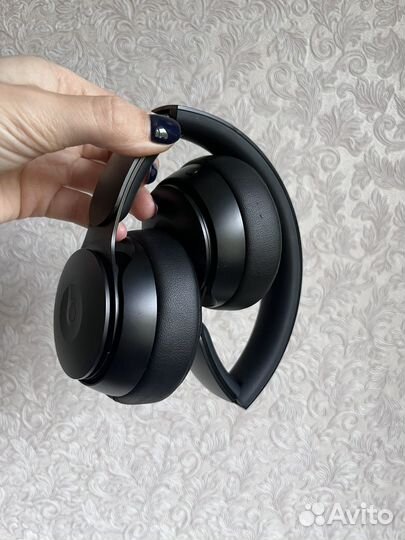 Беспроводные наушники beats solo pro