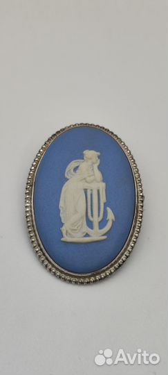 Брошь Wedgwood Jasperware, Англия, сер. XX в. №1